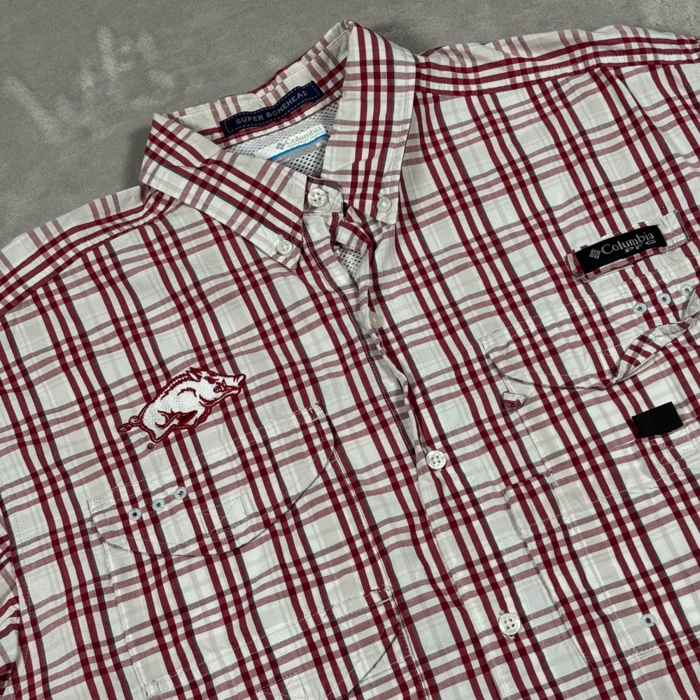 Columbia Fishing Shirt Mens Medium Red Plaid Arkansas Razorbacks PFG Bonehead